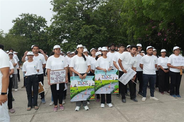 Nia Panchkula organizes a successful Walkathon as part of the International Yoga Day celebrations